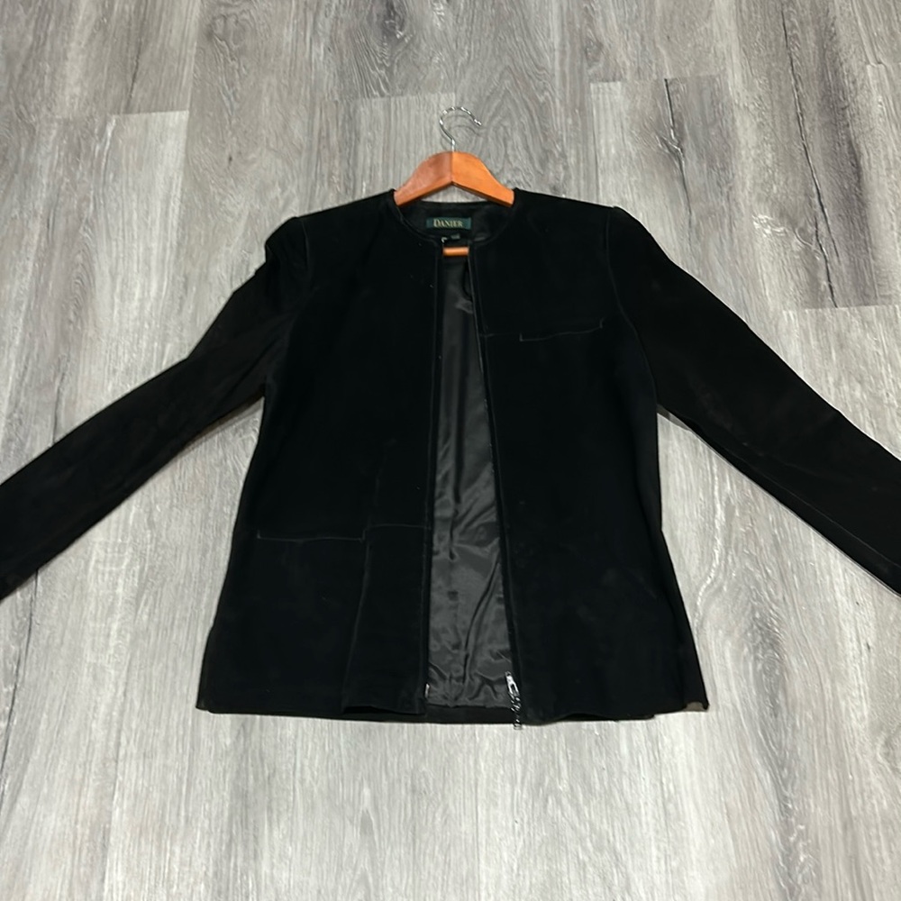 Elegant suede jacket